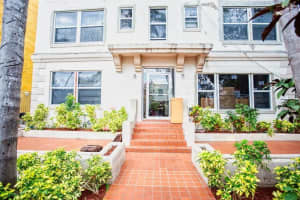 MLS# F10389944, Miami Beach, Florida 33139