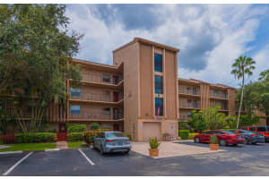 7210  Lake Circle Dr   204, Margate, FL 33063 Sold 09/13/23