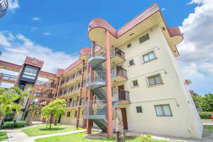 5420  21st Ct   211, Hialeah, FL 33016 Sold 08/29/23
