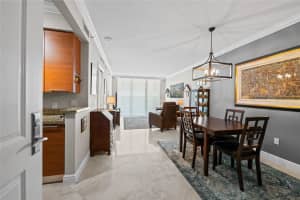 350 SE 2nd St   880, Fort Lauderdale, FL 33301 Sold 08/18/23