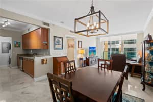 350 SE 2nd St   880, Fort Lauderdale, FL 33301 Sold 08/18/23