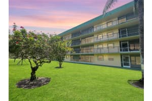 808 SE 7th St   105-B, Deerfield Beach, FL 33441 Sold 09/07/23