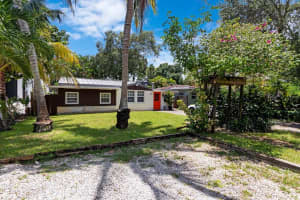 846 SW 11th St, Fort Lauderdale, FL 33315 Sold 09/19/23