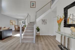 359  Lake Crest Ct, Weston, FL 33326 Sold 09/18/23