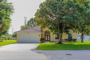 5200 NW 64th Ter, Lauderhill, FL 33319 Sold 11/13/23