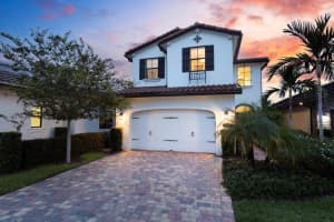 765 SW 113 Lane, Pembroke Pines, FL 33025 Sold 08/31/23