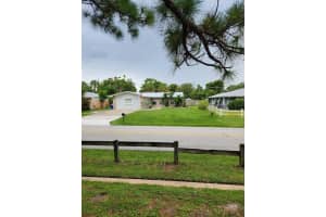 1384 NE 24th St, Jensen Beach, FL 34957 Sold 03/15/24