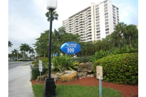 500  Three Islands Blvd   125, Hallandale Beach, FL 33009 Sold 11/09/23