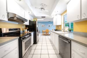 2548 NW 37th St, Boca Raton, FL 33434 Sold 08/30/23