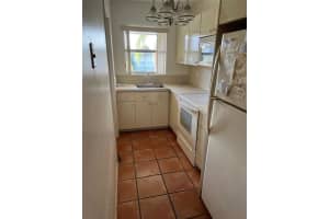 270  Layne Blvd   313, Hallandale Beach, FL 33009 Sold 08/31/23