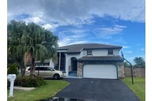 15561  Briarwood Mnr, Davie, FL 33331 Sold 10/23/23