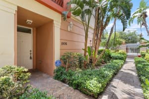 1033 NE 17th Way   1906, Fort Lauderdale, FL 33304 Sold 09/29/23