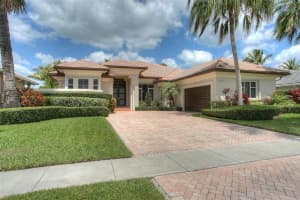 11043  Blue Palm St, Plantation, FL 33324 Sold 07/21/23