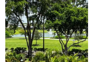 106  Lake Emerald Drive   313, Oakland Park, FL 33309 Sold 11/07/23