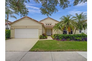 619  Carrington Dr, Weston, FL 33326 Sold 10/20/23