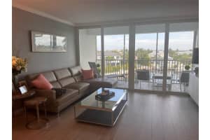 698 NE Spanish River Blvd   42, Boca Raton, FL 33431 Sold 08/21/23