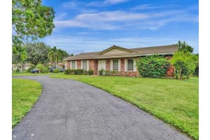 11068  Glenwood Dr, Coral Springs, FL 33065 Sold 11/14/23