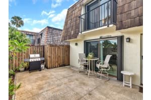 445 E Waverly   6B, Vero Beach, FL 32960 Sold 09/12/23