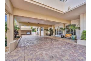 5200 N Ocean blvd   210, Lauderdale By The Sea, FL 33308 Sold 10/03/23