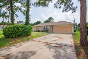 365  18th Ave, Vero Beach, FL 32962 Sold 09/01/23