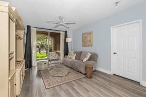 7970 N Nob Hill Rd   104, Tamarac, FL 33321 Sold 09/01/23
