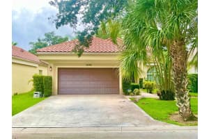 5045 NW 95th Dr, Coral Springs, FL 33076 Sold 10/05/23