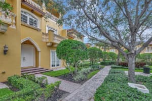 345 NE 69th Cir, Boca Raton, FL 33487 Sold 12/07/23