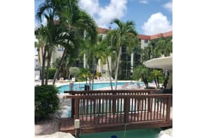 5300 NE 24th Ter   423C, Fort Lauderdale, FL 33308 Sold 10/06/23