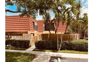 701 NW 98th Cir   701, Plantation, FL 33324 Sold 09/08/23