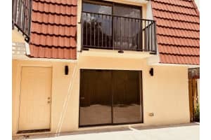 701 NW 98th Cir   701, Plantation, FL 33324 Sold 09/08/23