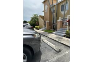 7830 NW 6th St   102, Pembroke Pines, FL 33024 Sold 10/13/23