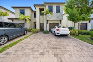 24947 SW 108th Ave, Homestead, FL 33032 Sold 09/20/23