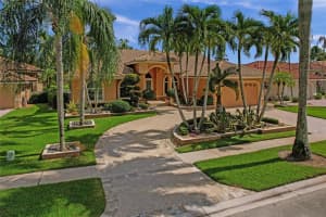 10857 NW 5th St, Plantation, FL 33324 Sold 09/26/23