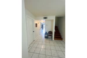 6521 SW 41st Ct, Davie, FL 33314 Sold 09/14/23