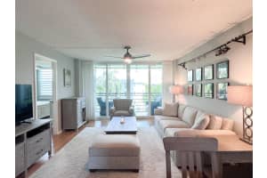 114  Royal Park Dr   4G, Oakland Park, FL 33309 Sold 11/30/23