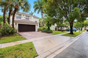 5067 SW 162nd Ave, Miramar, FL 33027 Sold 09/27/23