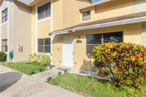 5392  Gate Lake Rd   5392, Tamarac, FL 33319 Sold 11/15/23