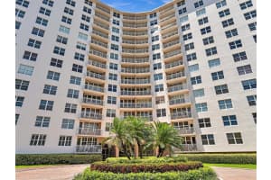 301 N Ocean Blvd   105, Pompano Beach, FL 33062 Sold 10/16/24