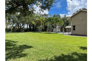 9625 NW 52nd Mnr, Coral Springs, FL 33076 Sold 09/01/23