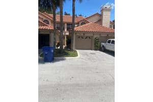 10835 Cypress Glen Dr, Coral Springs, FL 33071 Sold 02/02/24