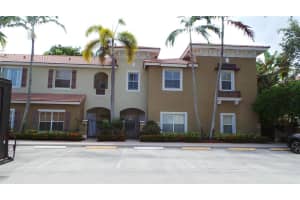 3421 Merrick Ln, Margate, FL 33063 Sold 09/28/23
