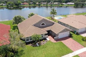 1540 W Oak Knoll Cir, Davie, FL 33324 Sold 09/12/23