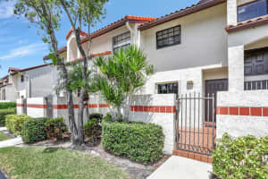 1209 Republic Ct 1209, Deerfield Beach, FL 33442 Sold 09/09/23