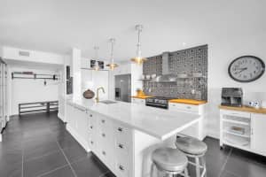 330 SE 20th Ave   513, Deerfield Beach, FL 33441 Sold 05/02/24