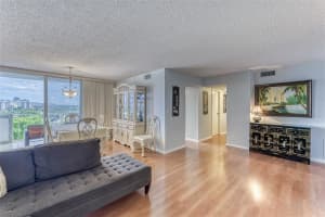 3210 SE 10th St   7C, Pompano Beach, FL 33062 Sold 04/17/24