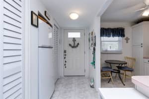 608 SW Natura Blvd   210, Deerfield Beach, FL 33441 Sold 10/05/23