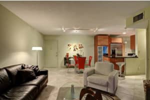 2990 NE 16th Ave   C203, Oakland Park, FL 33334 Sold 09/14/23