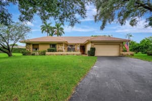 358 NW 105th Ter, Coral Springs, FL 33071 Sold 11/02/23