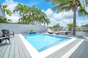1117 NW 30th St, Wilton Manors, FL 33311 Sold 03/12/24