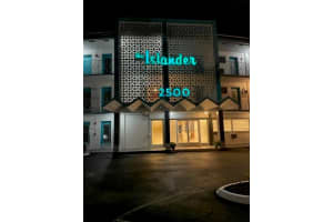 2500  Diana Dr   114, Hallandale Beach, FL 33009 Sold 04/26/24